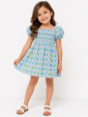 2B Real Girls Size 4 Floral Smocked Puff Sleeve Dress NWT